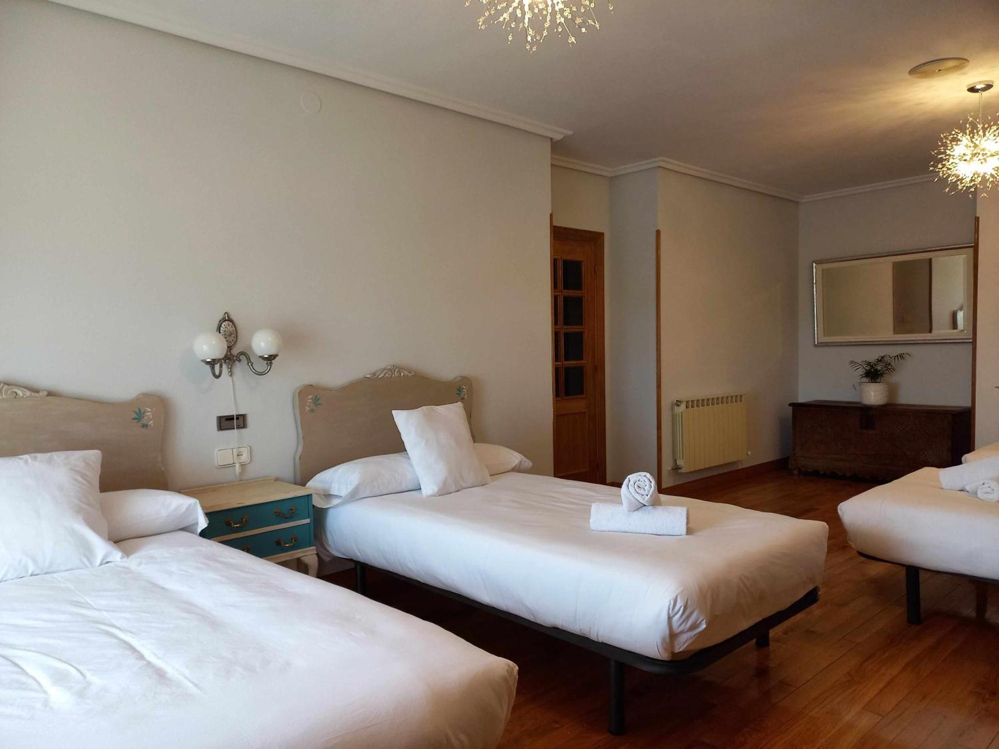 Casa Albaitar Con Piscina Y Sala De Juegos Azcona Buitenkant foto